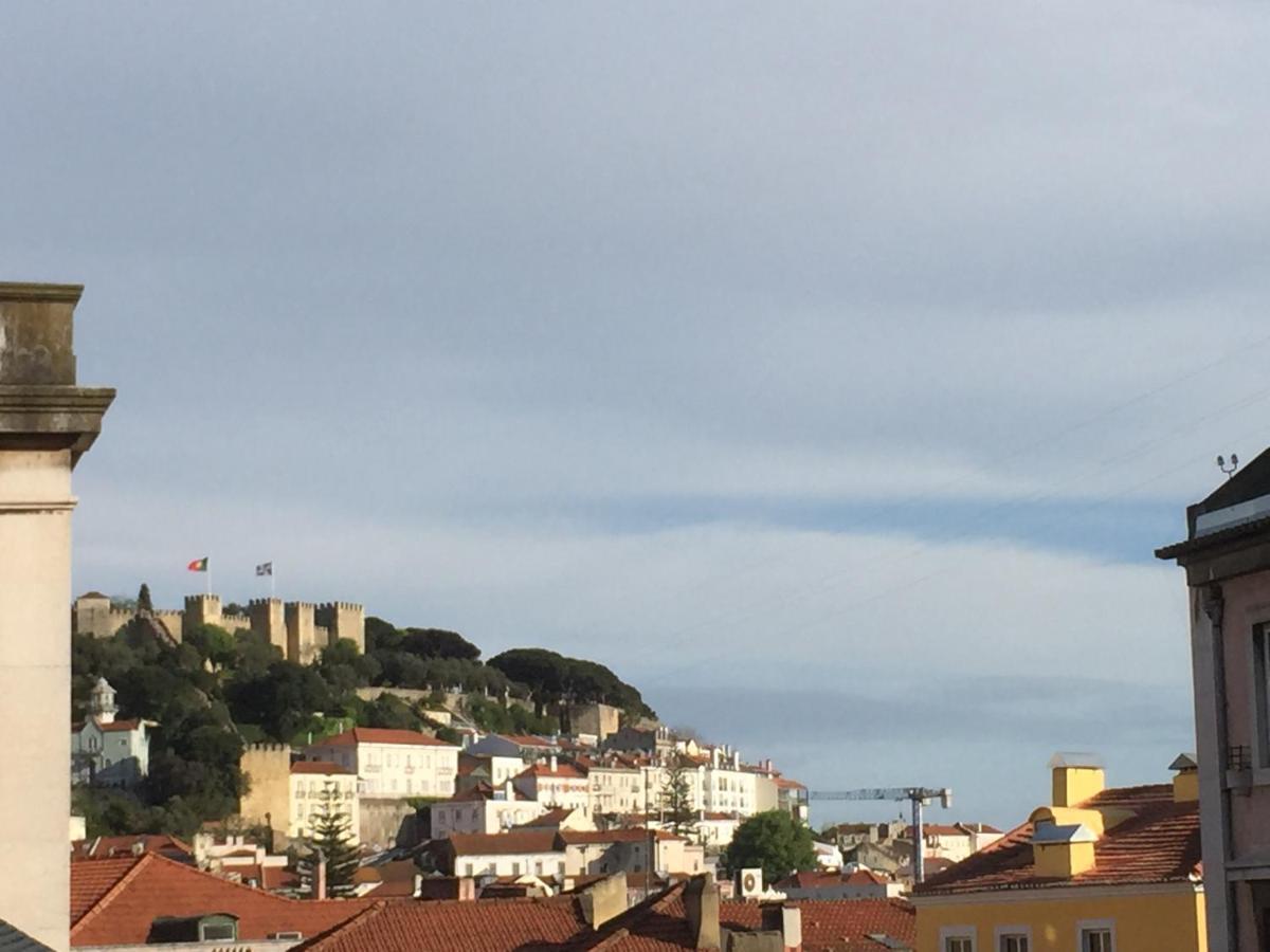 Appartamento Castleviewattic Lisbona Esterno foto